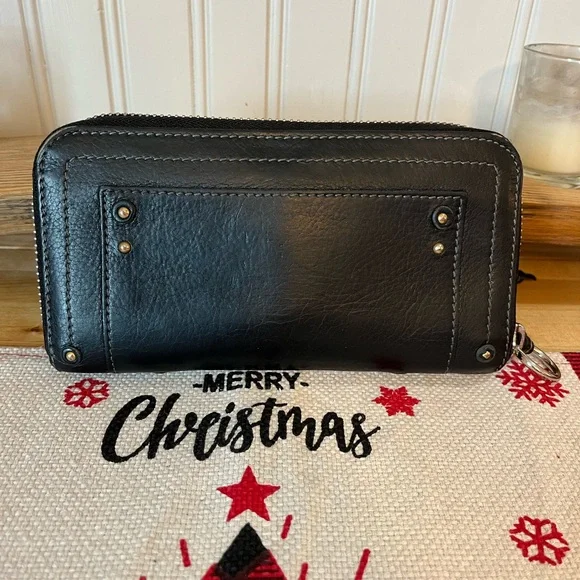 Chloe Paddington Long Wallet - Picture 2 of 14